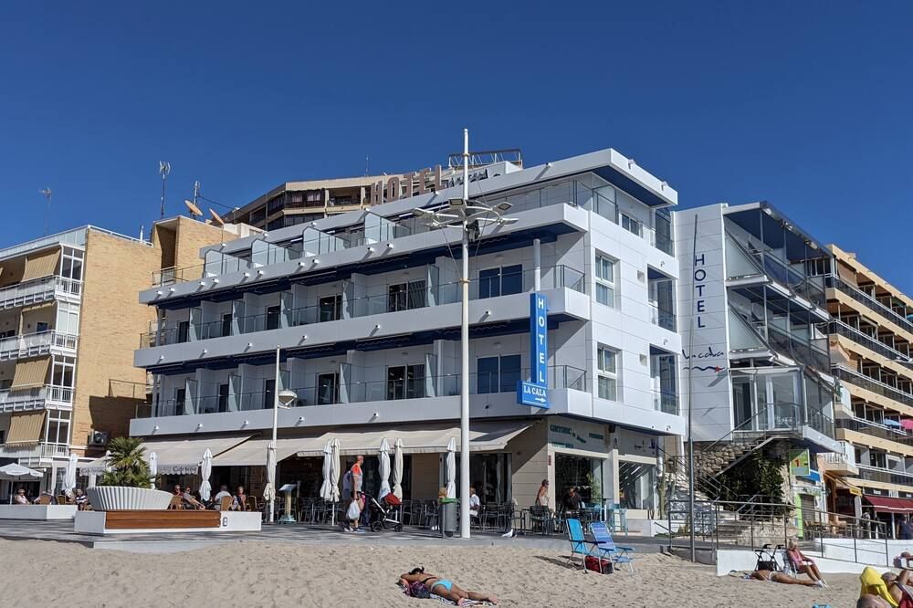 Gebäude