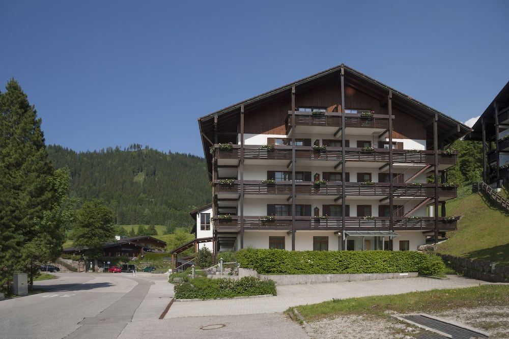 Gebäude