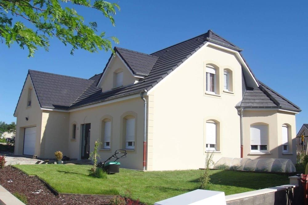 Gebäude
