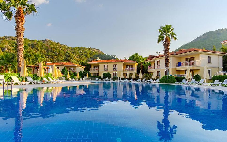 Pool Foto