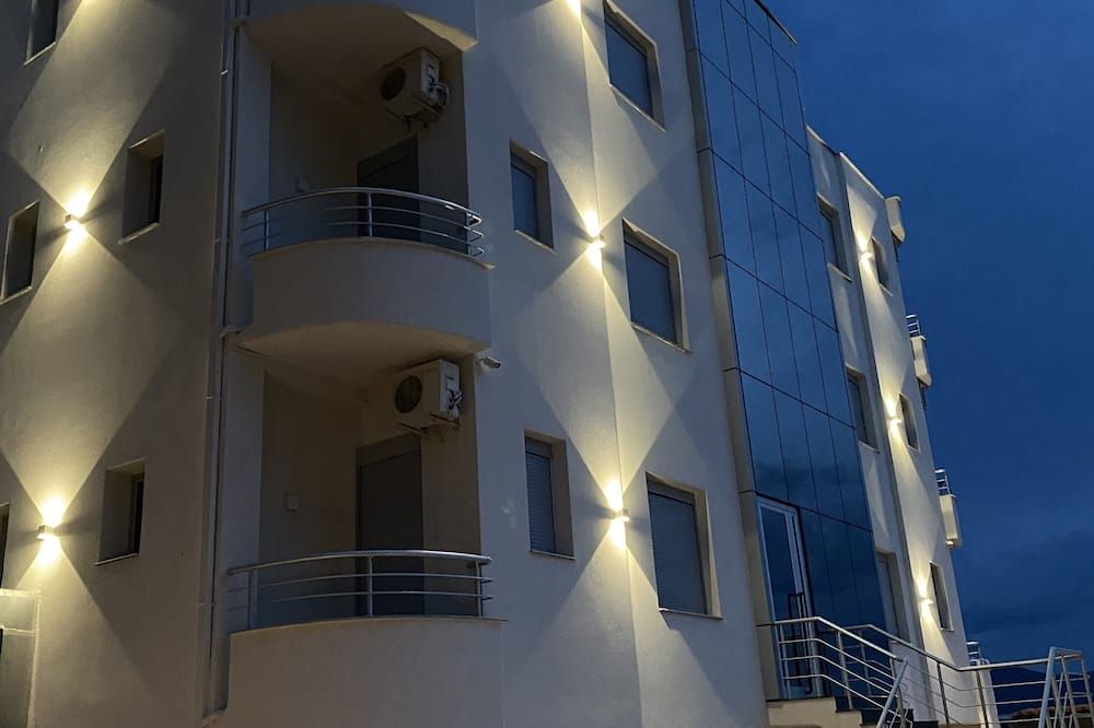 Gebäude