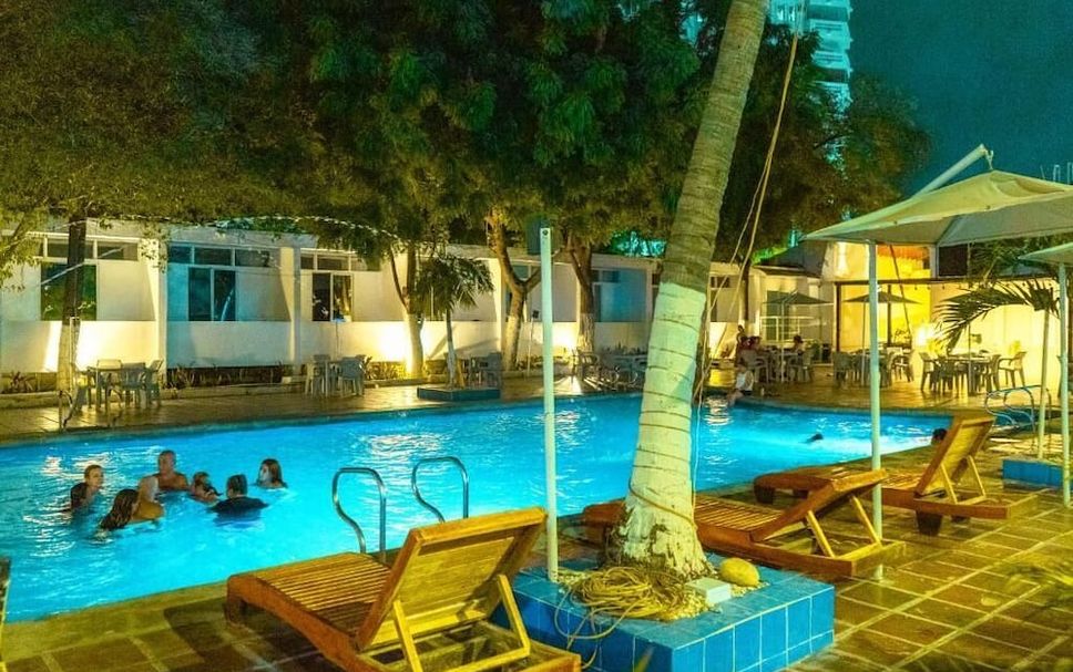 Pool Foto