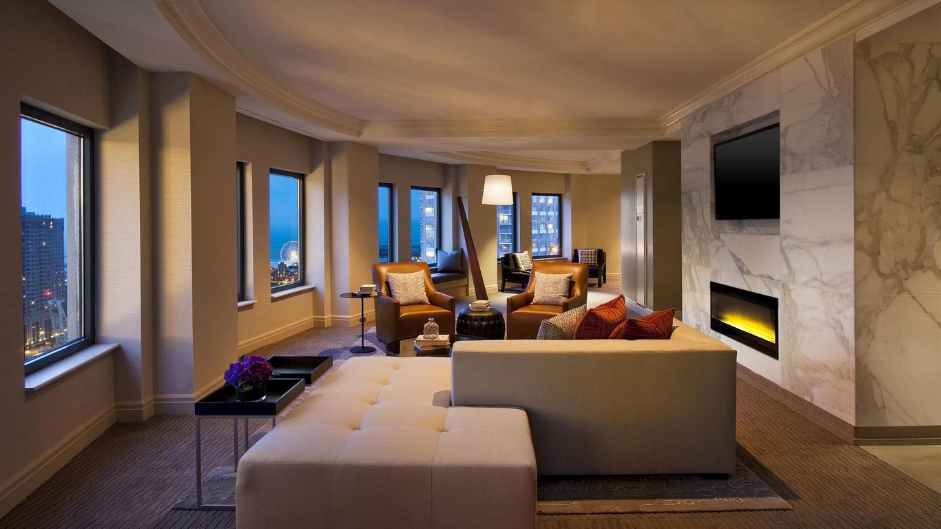 Sheraton Grand Chicago