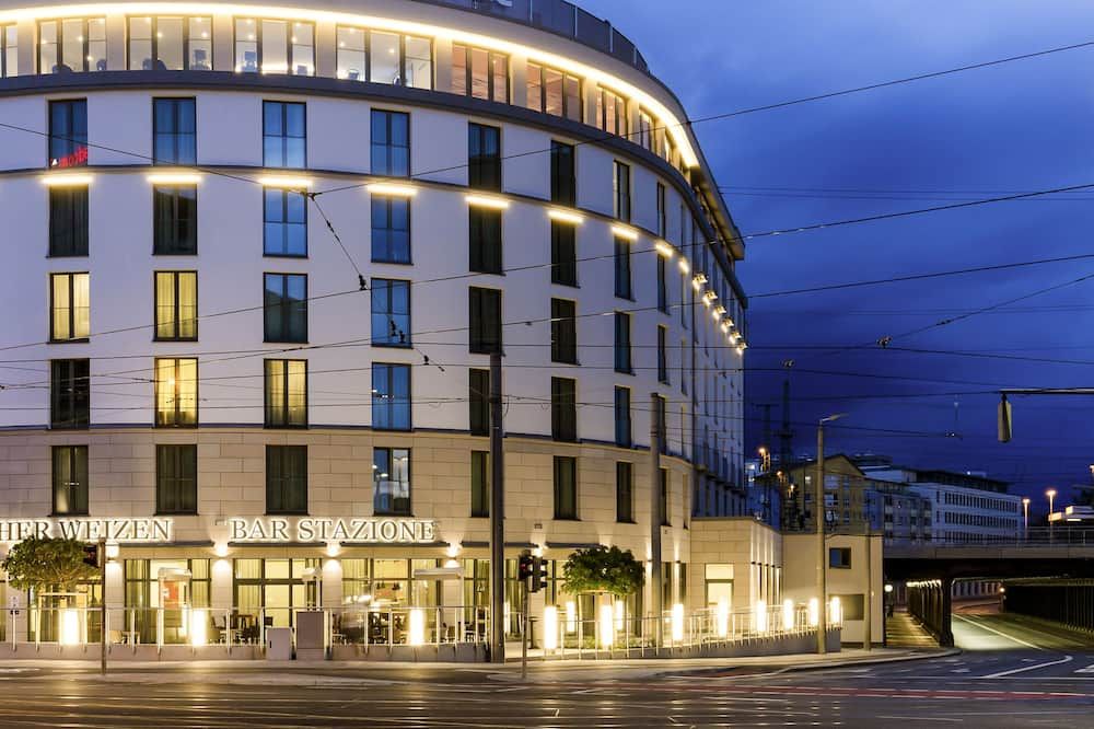 Gebäude