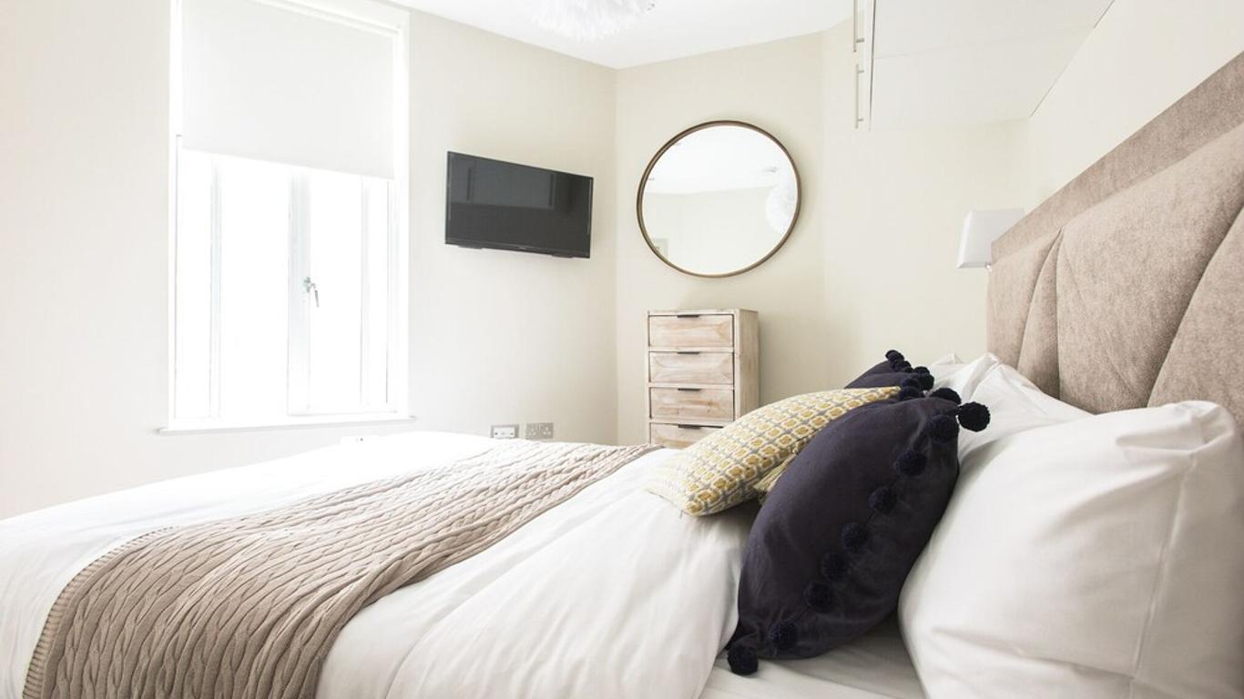 The Mayfair Parade - Trendy 1bdr Pied-a-terre in Central London