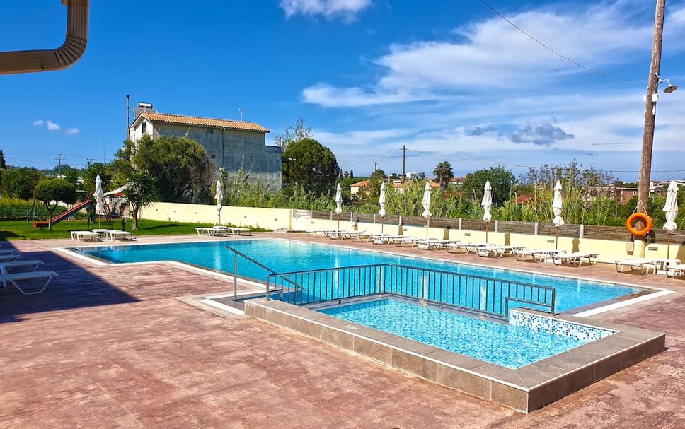 Pool Foto