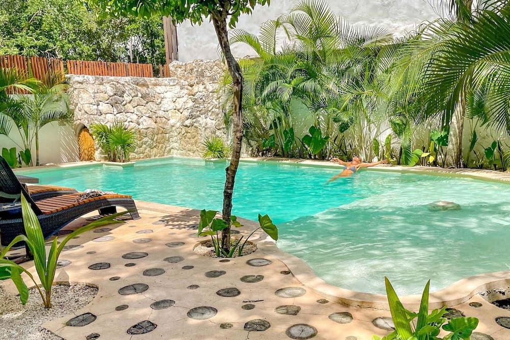 Pool Foto