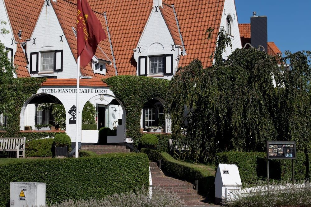 Gebäude