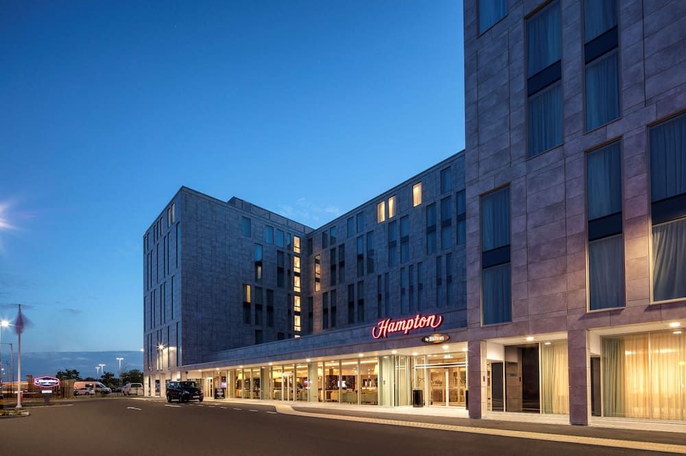 Gebäude