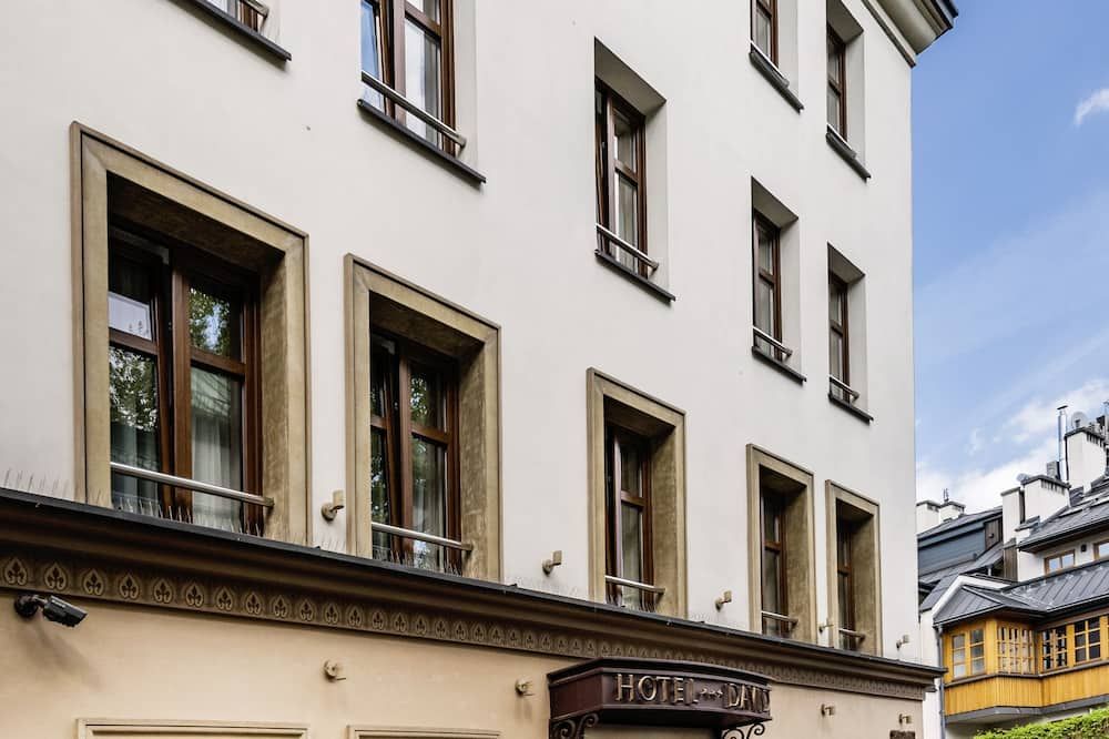 Gebäude