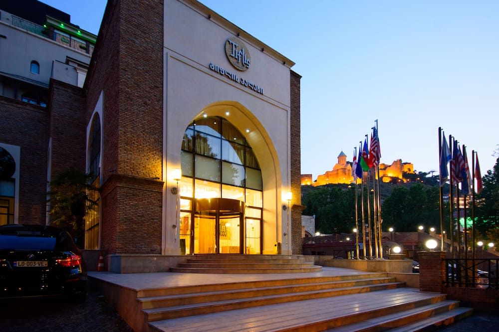 Gebäude