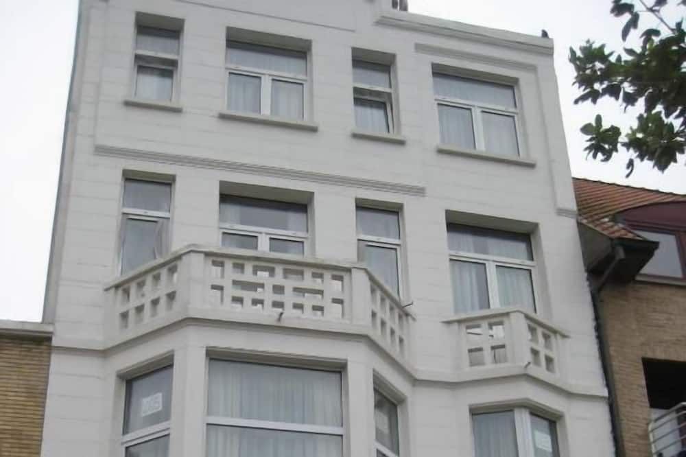 Gebäude