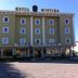 Gebäude