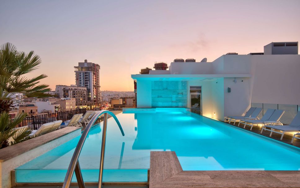 Pool Foto