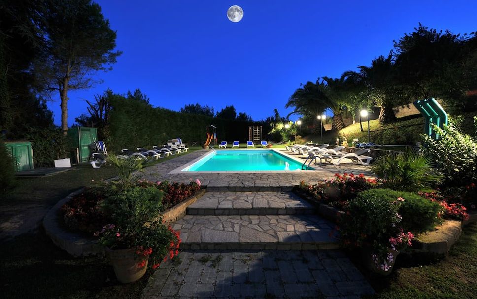 Pool Foto