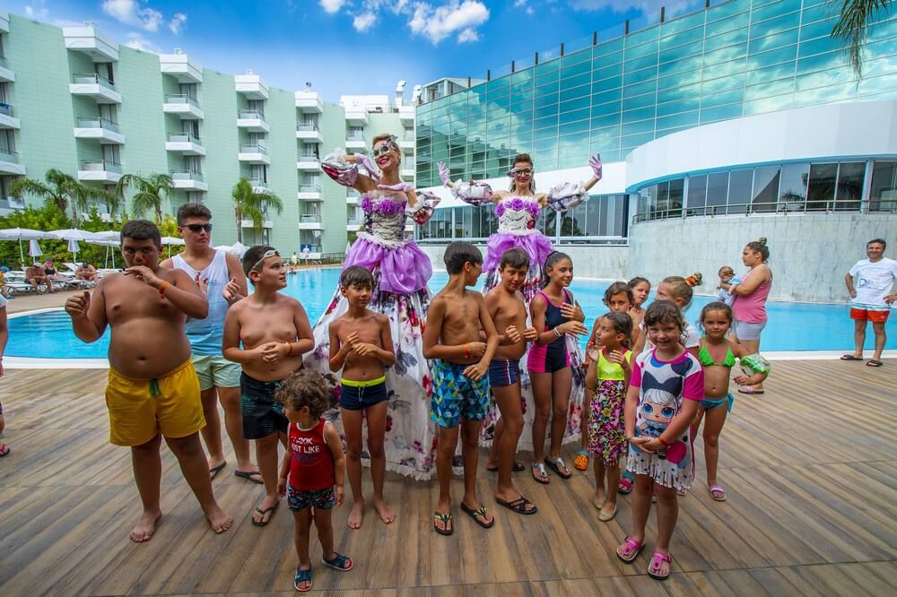 Sonstige