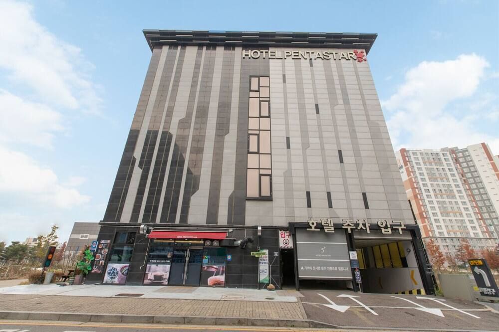 Gebäude