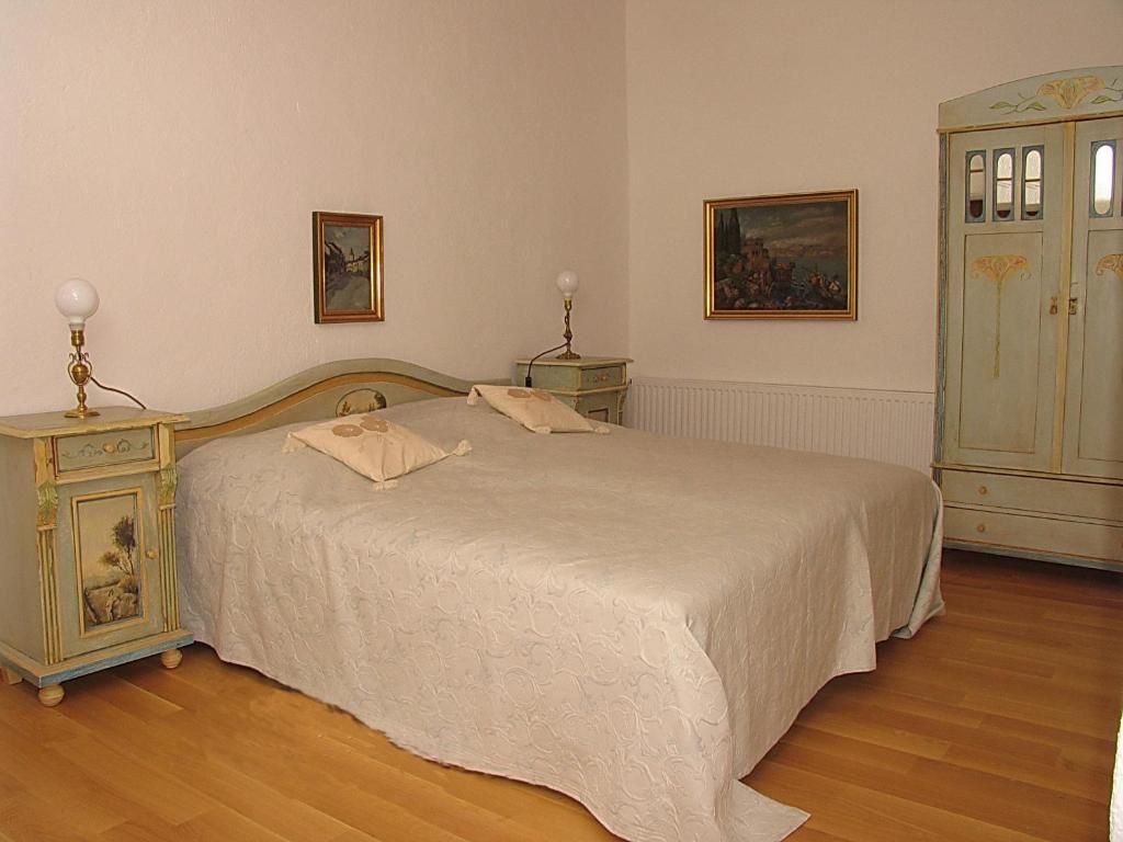 Sonstige