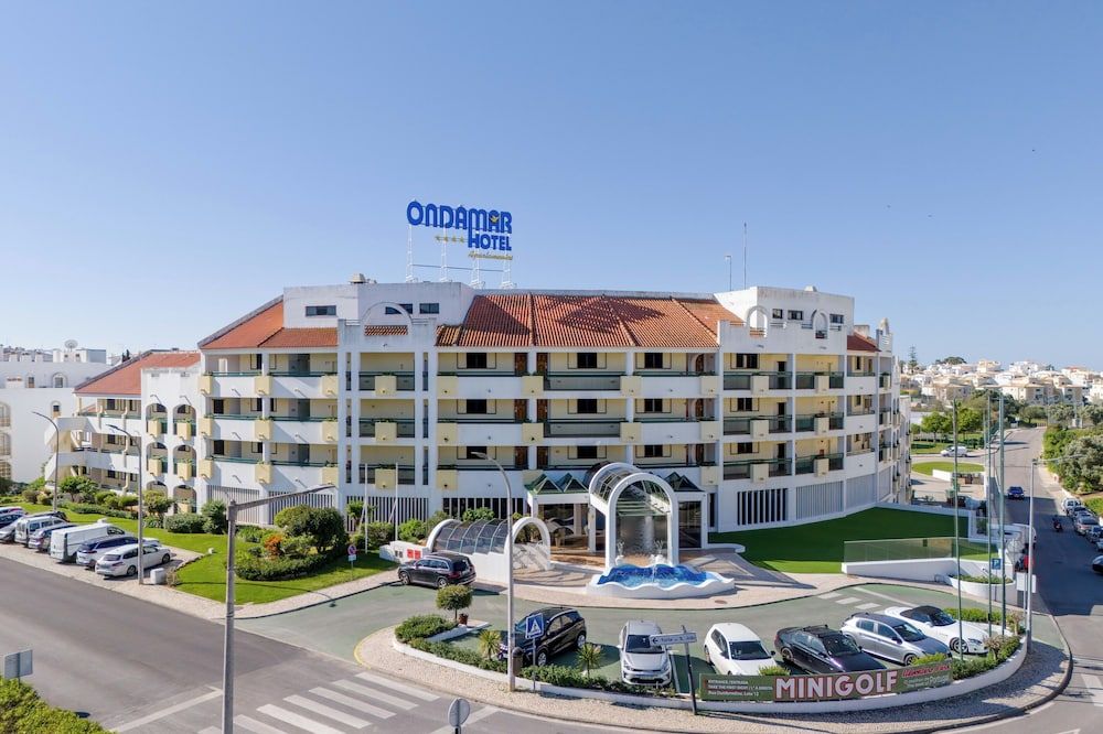 Gebäude