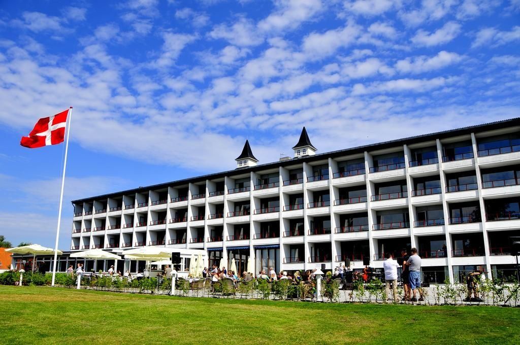 Gebäude