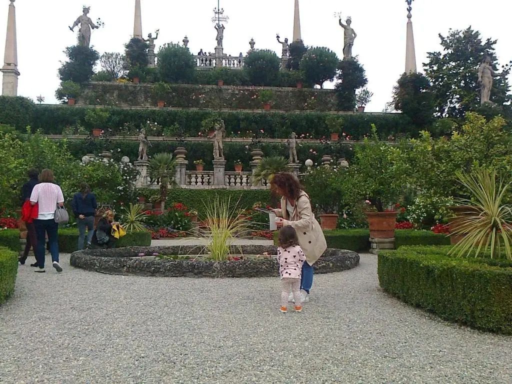 Sonstige