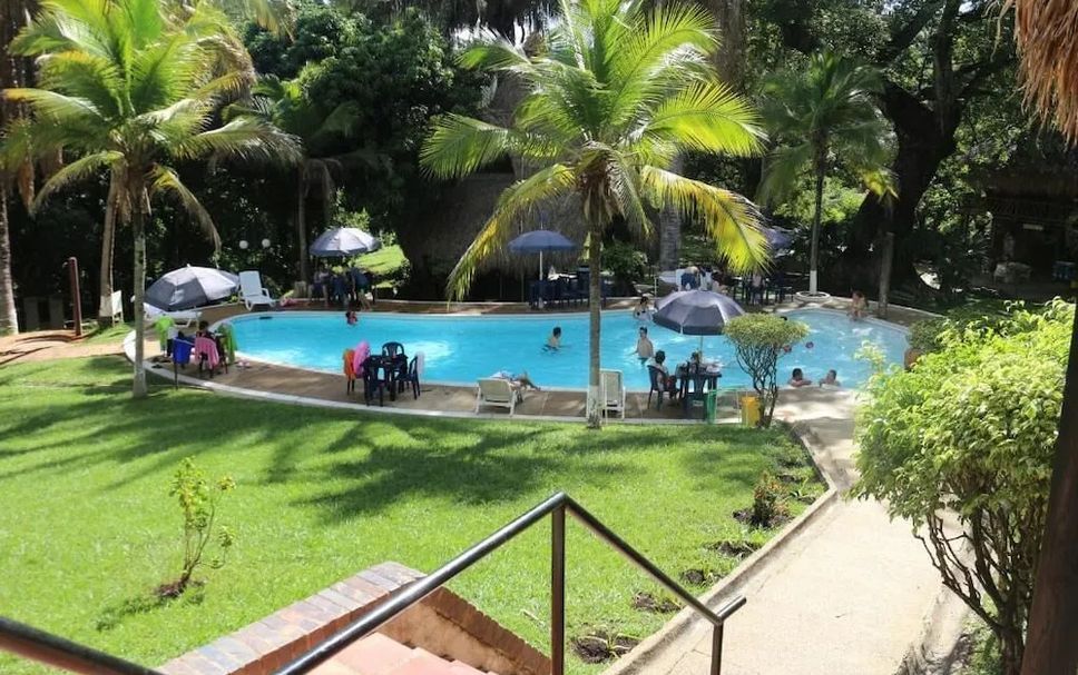 Pool Foto