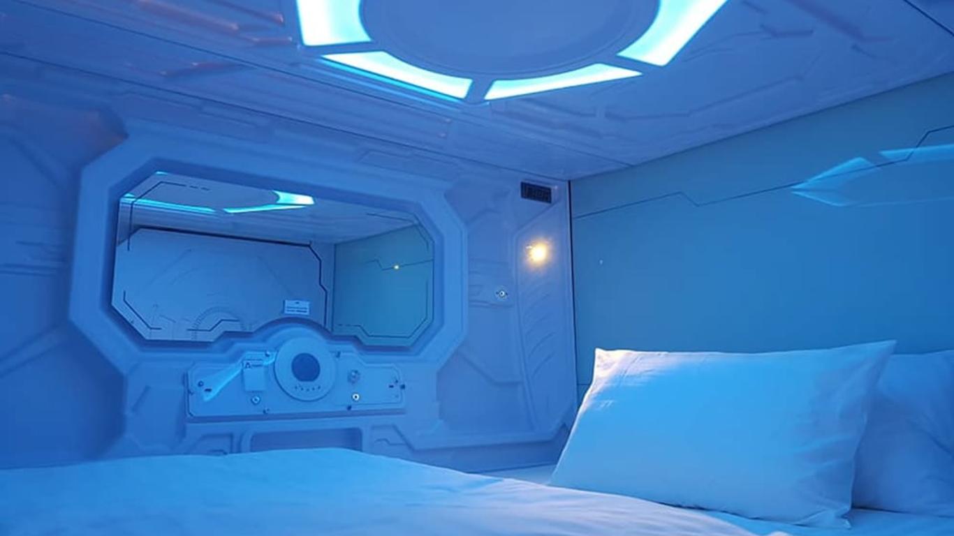 Avagard Capsule Hotel - Suvarnabhumi Airport