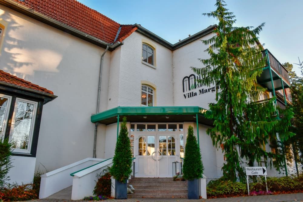 Gebäude