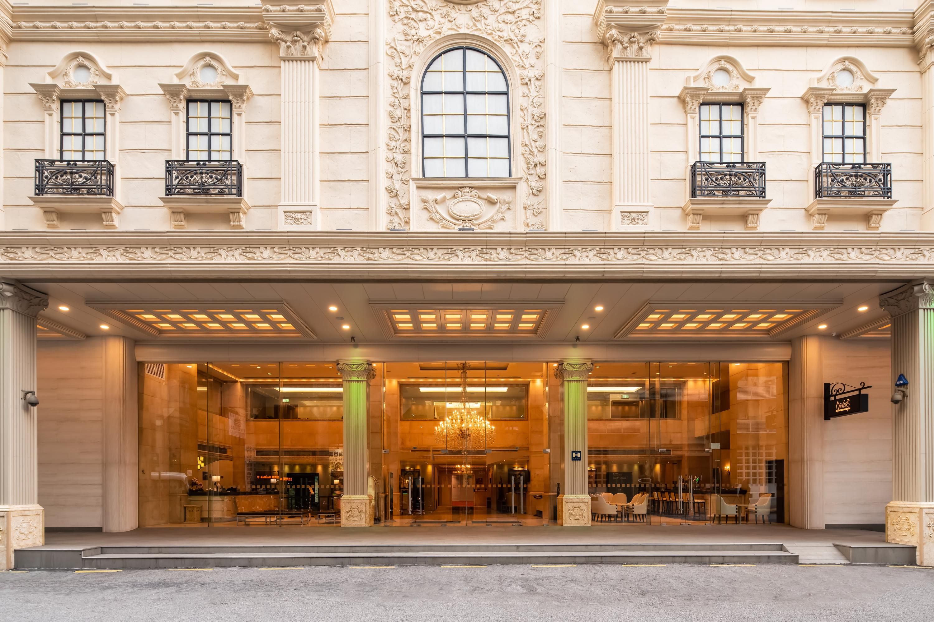 Gebäude