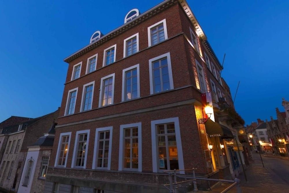 Gebäude