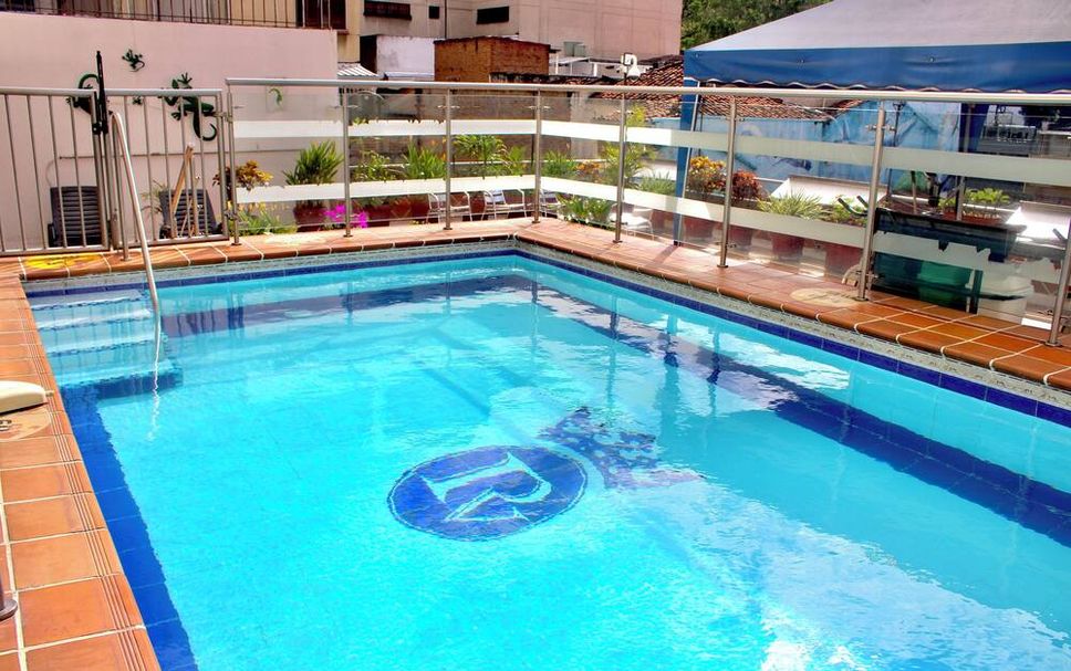 Pool Foto