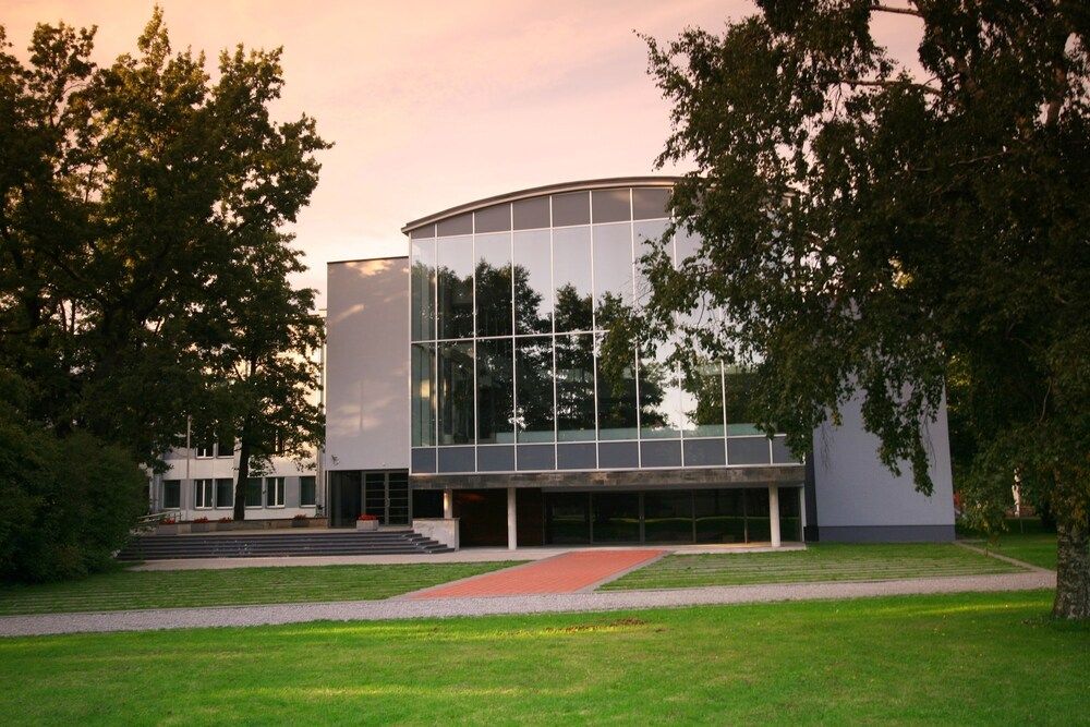 Gebäude