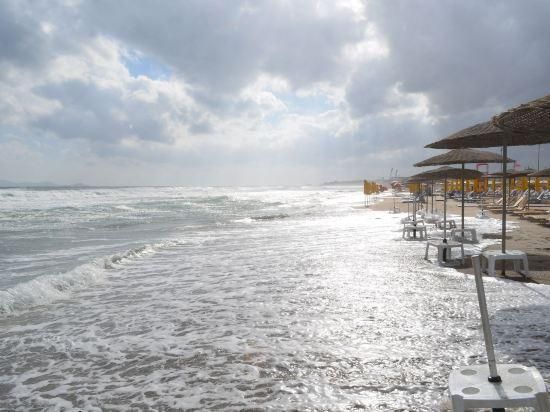 Strand