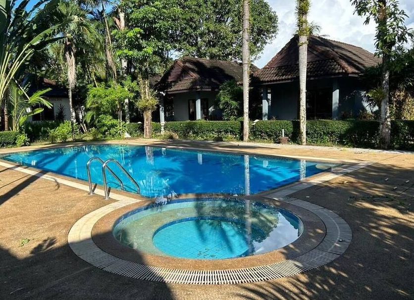 Pool Foto
