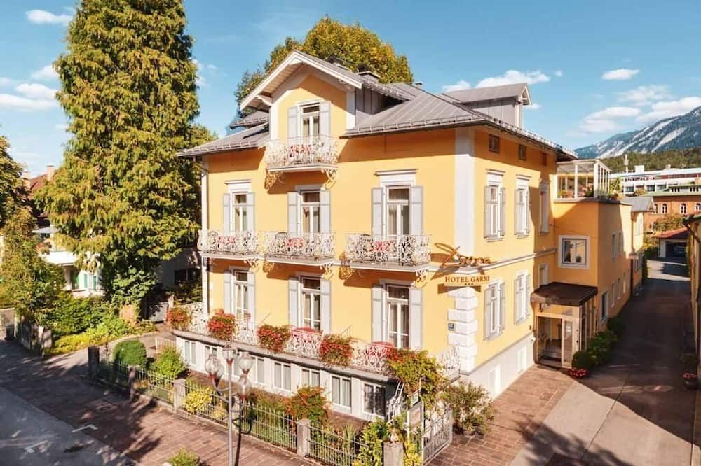 Gebäude