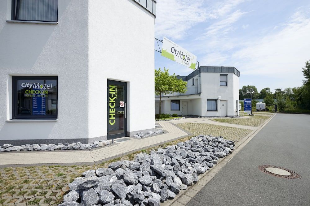 Gebäude