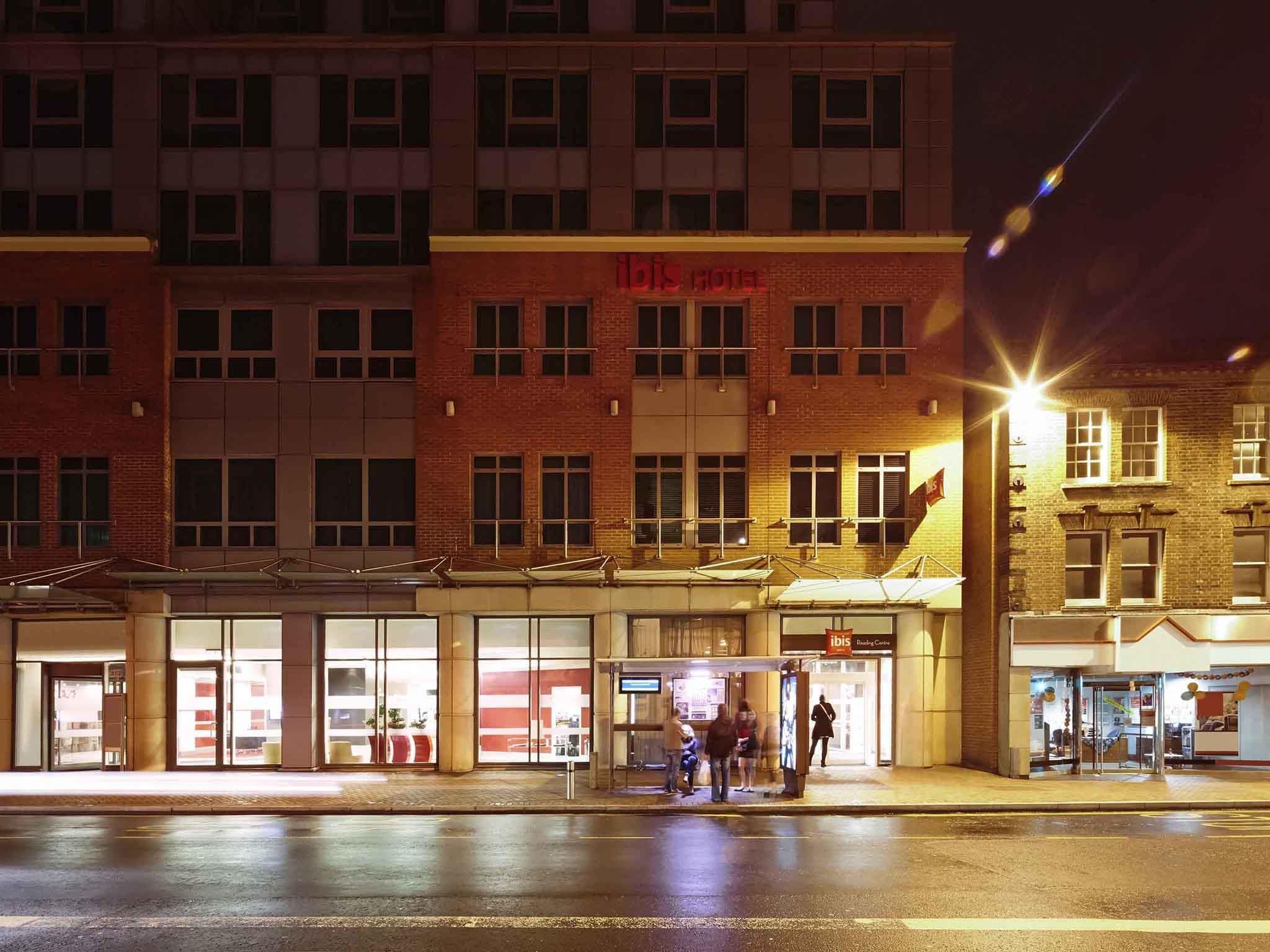 Gebäude