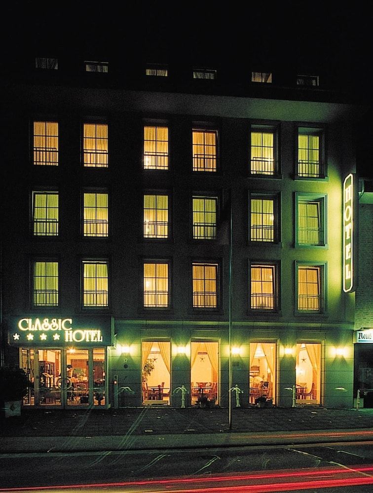 Gebäude