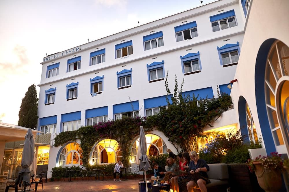 Gebäude