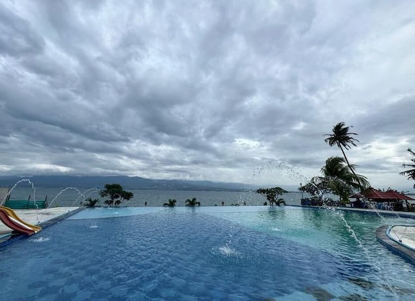 Pool Foto