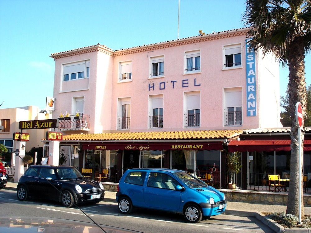 Gebäude