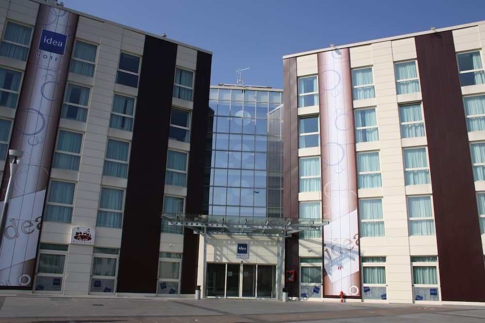 Gebäude