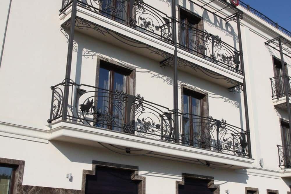 Gebäude