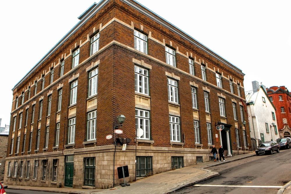 Gebäude