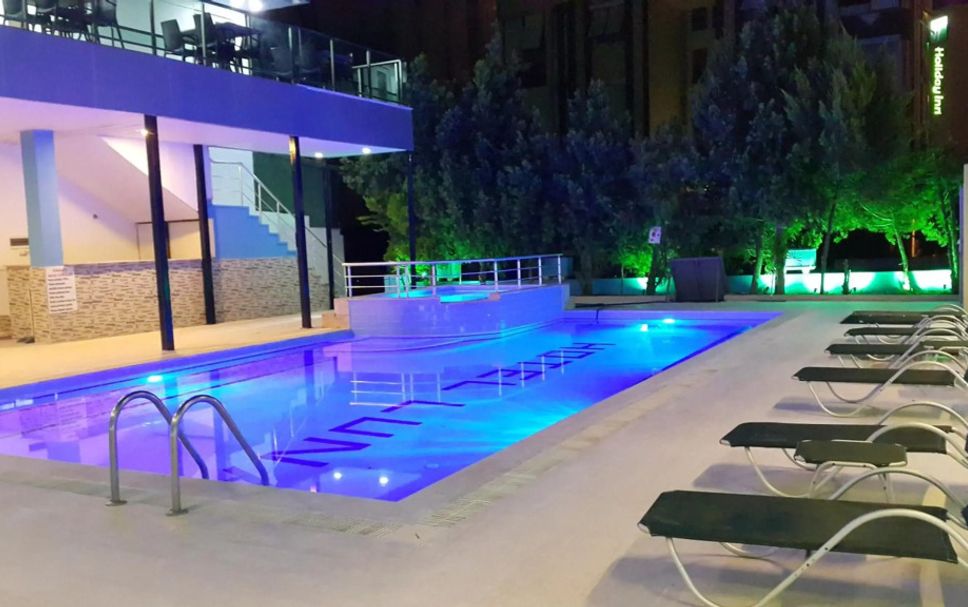 Pool Foto