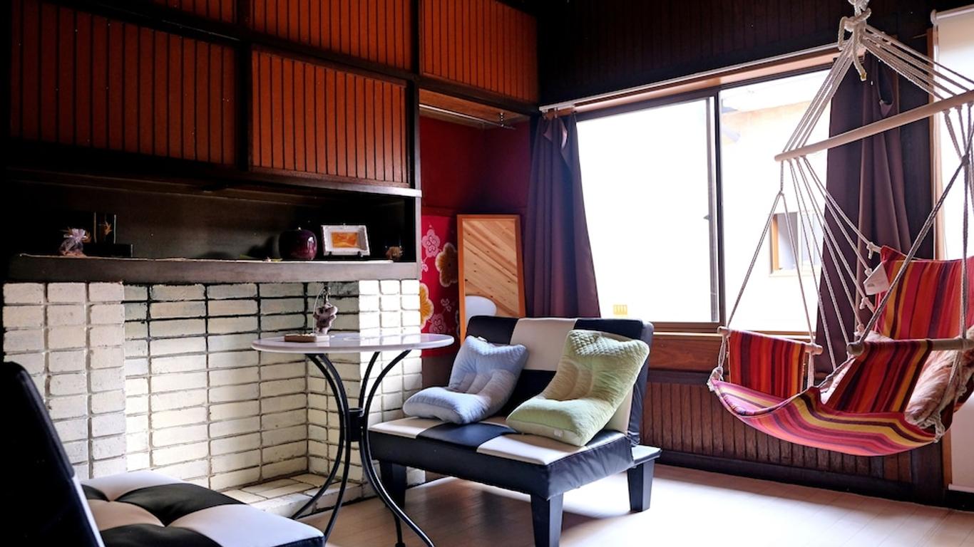 Kimono Inn Utakata - Hostel