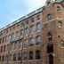 Gebäude