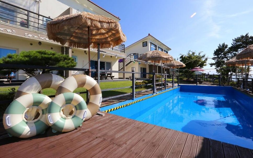 Pool Foto