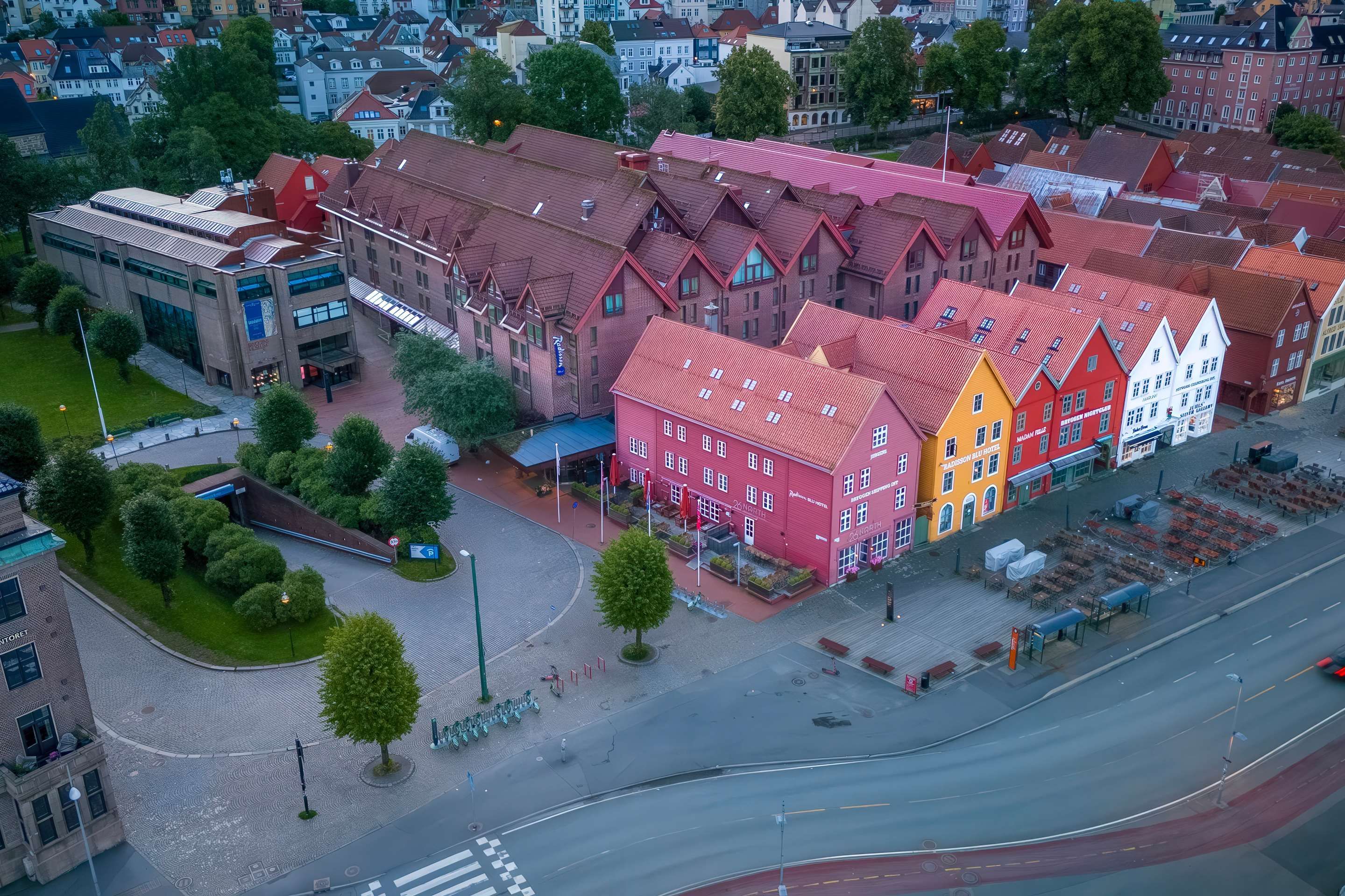 Gebäude