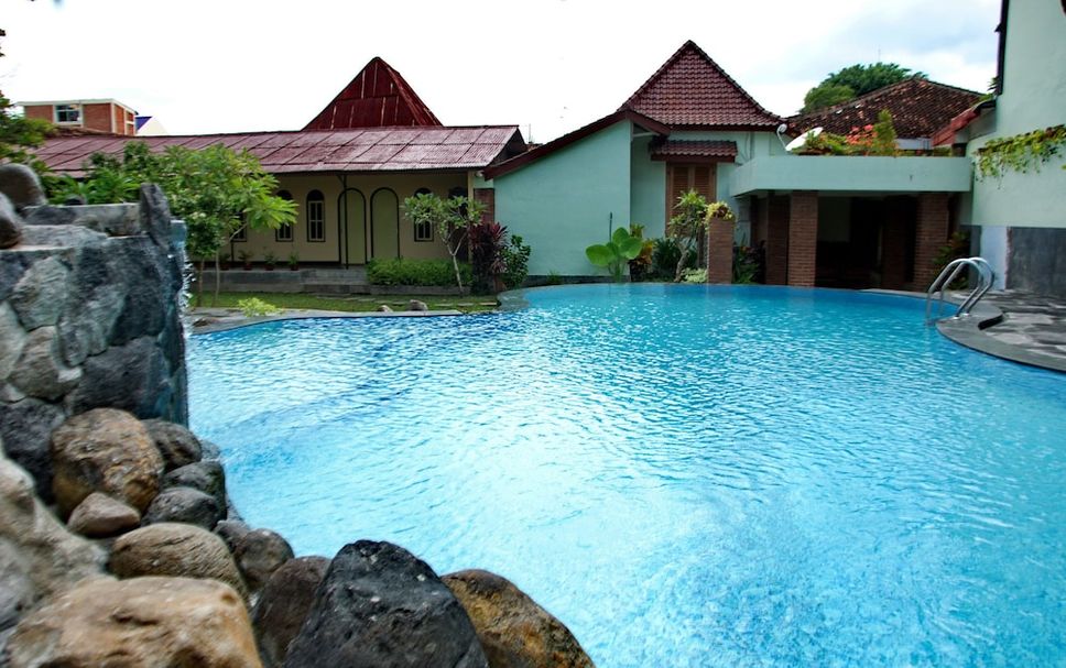 Pool Foto